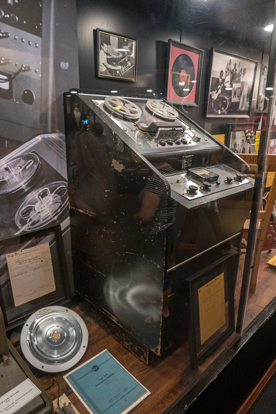 L1030647-L
